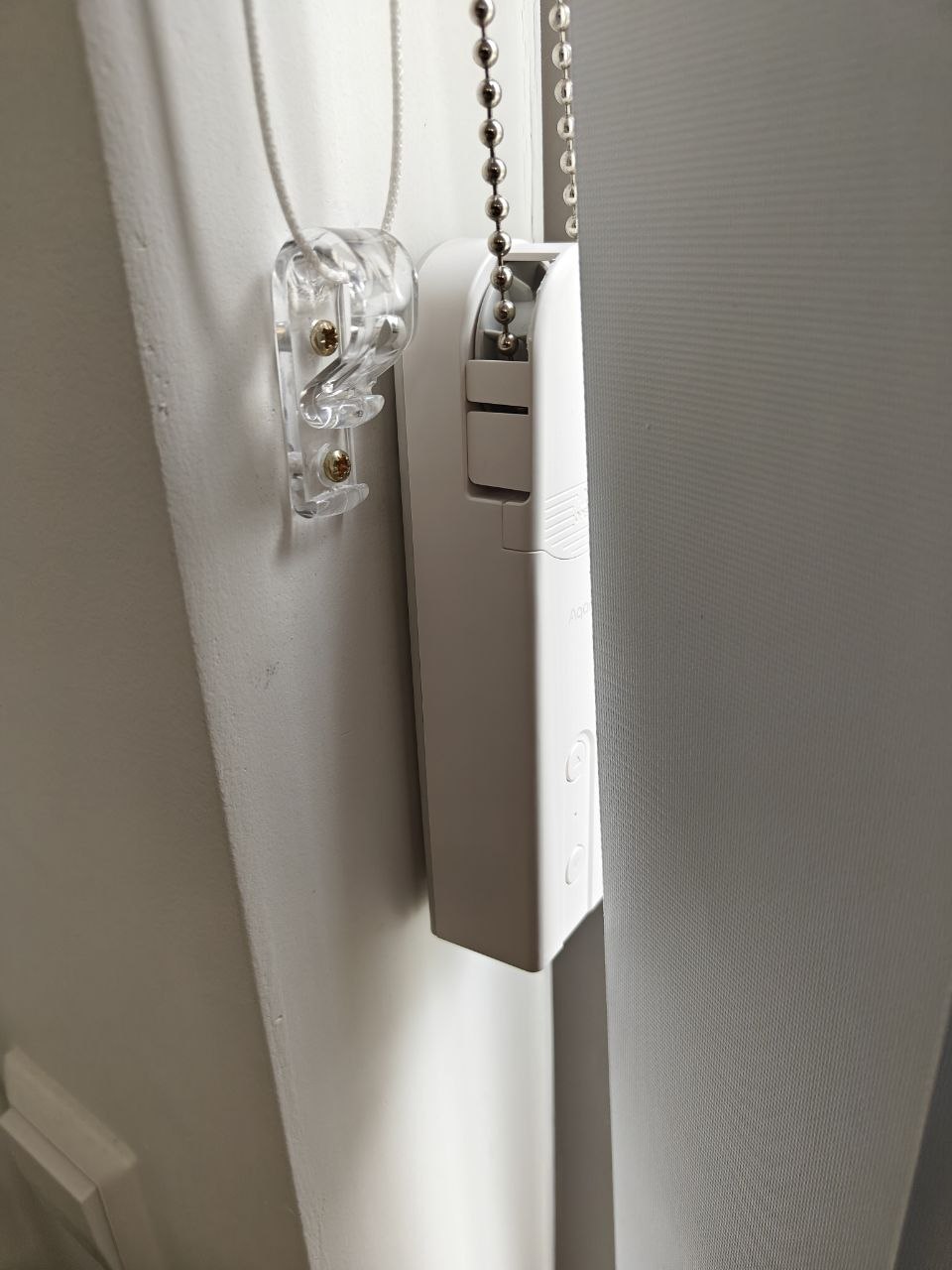 Enclosed remote controlled servo motor.